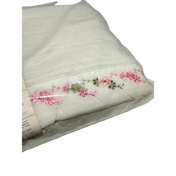 Vtg St. Mary’s Fantasy Floral Thermal Blanket White 72 x 90 Twin or Double Bed - Picture 4 of 6